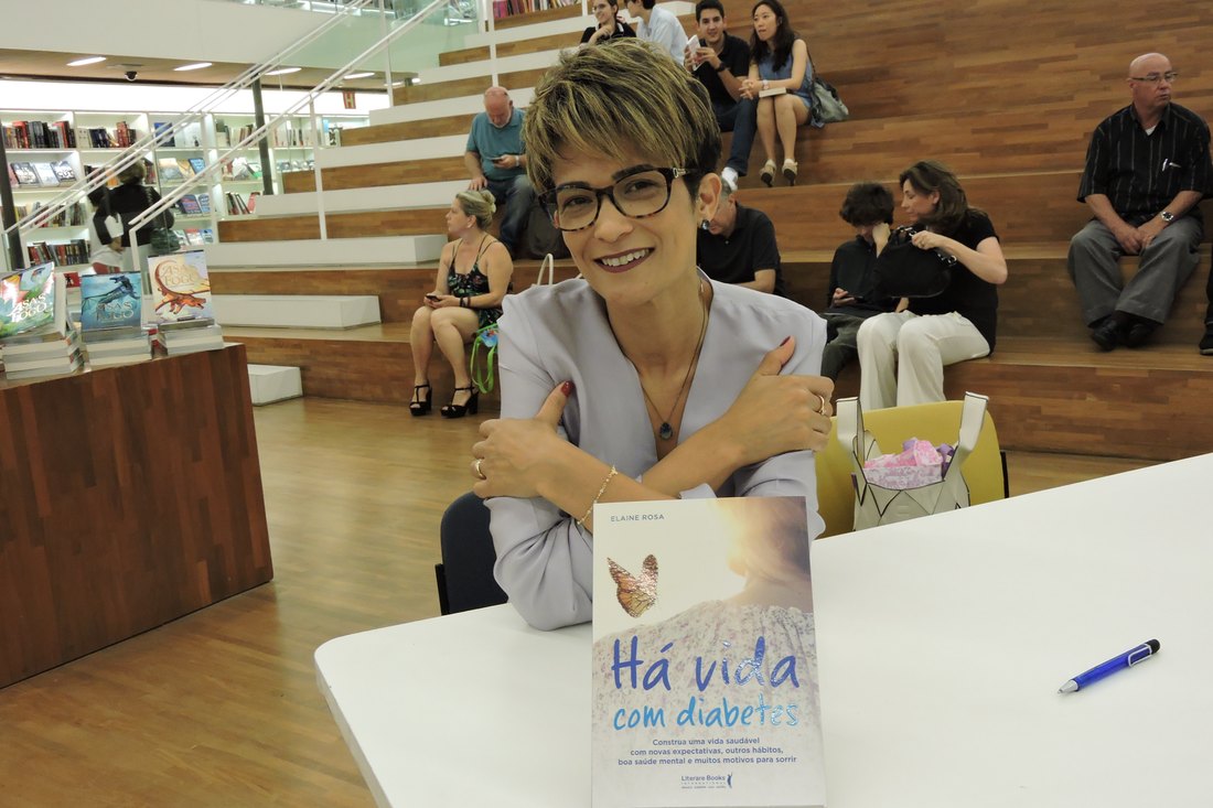 Elaine Rosa, autora de Há vida com diabetes